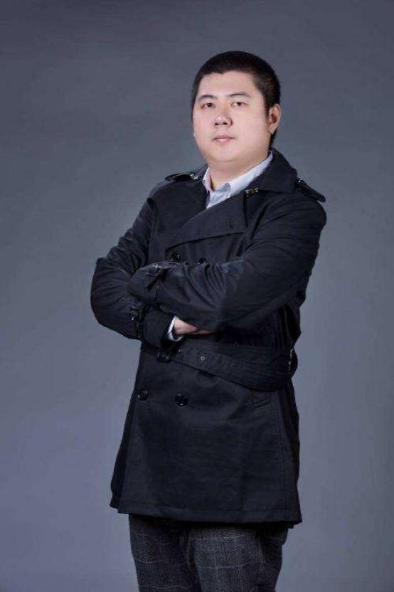 校花的贴身高手怎么把主角升级为红,校花的贴身高手游戏教程